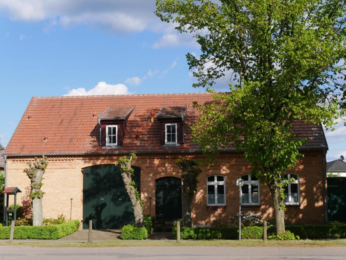 Lindenhof, Wohnung 1, Giebel Vipperow Eksteriør billede